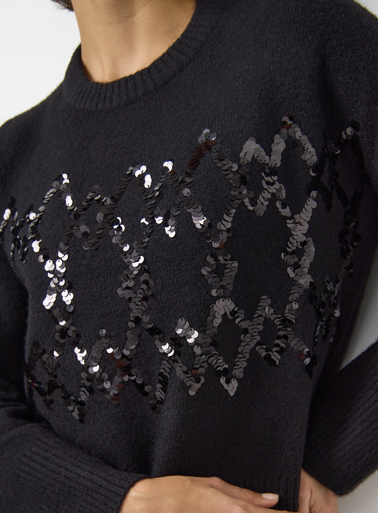 Black Sequin Embellished Argyle Knitted Jumper XS - Image 3 thumbnail