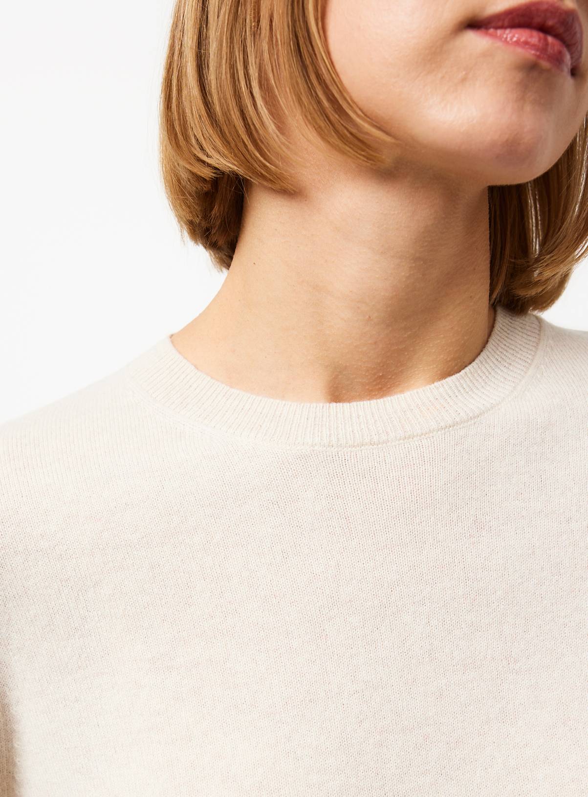 Oatmeal Premium Cashmere Crew Neck Jumper 22 - Image 2