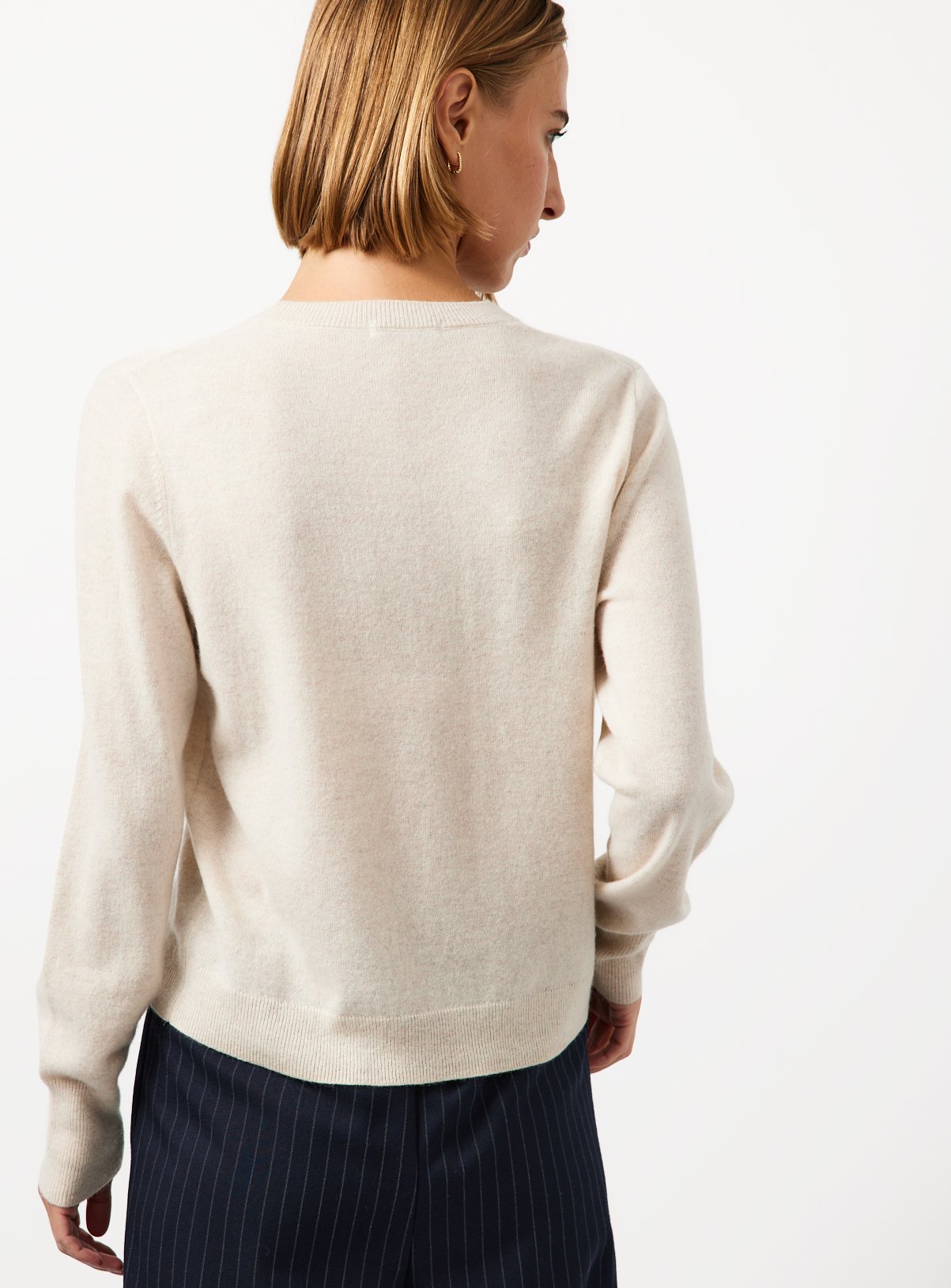 Oatmeal Premium Cashmere Crew Neck Jumper 22 - Image 4 thumbnail
