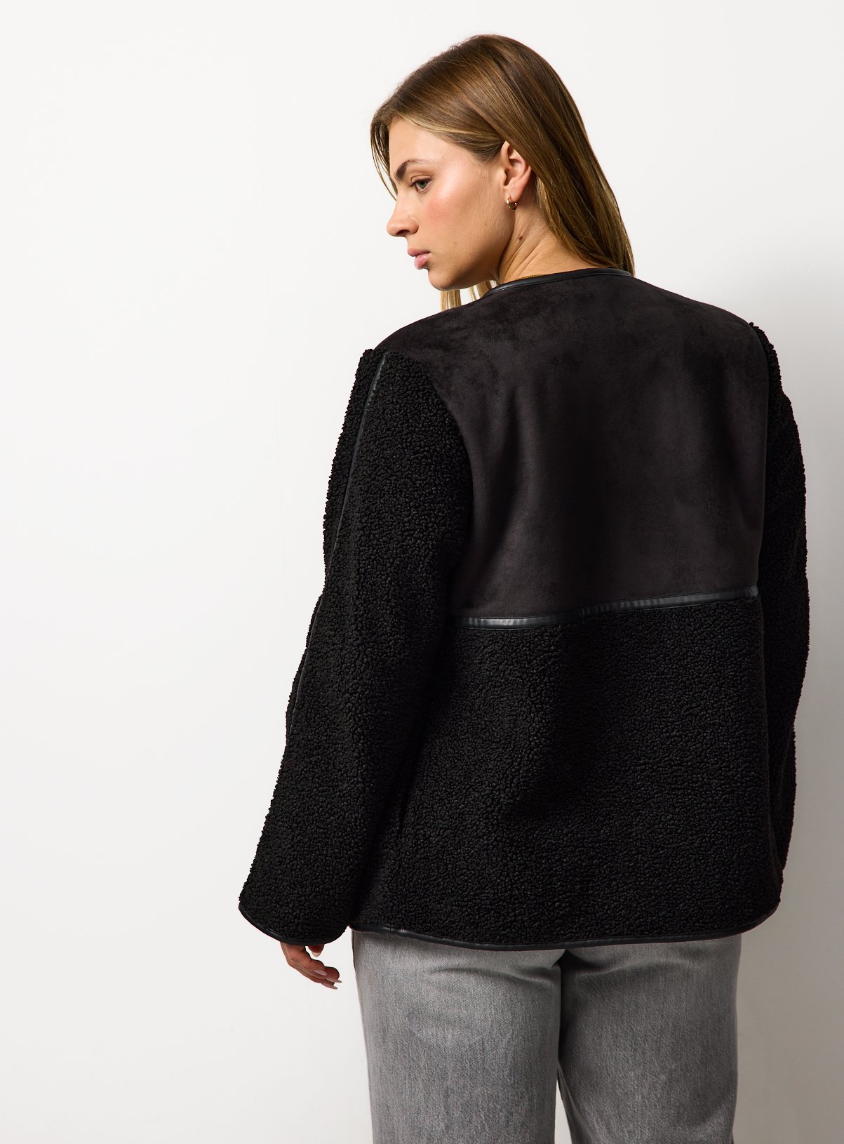 Black Zip Through Faux Shearling Jacket XL - Image 4 thumbnail