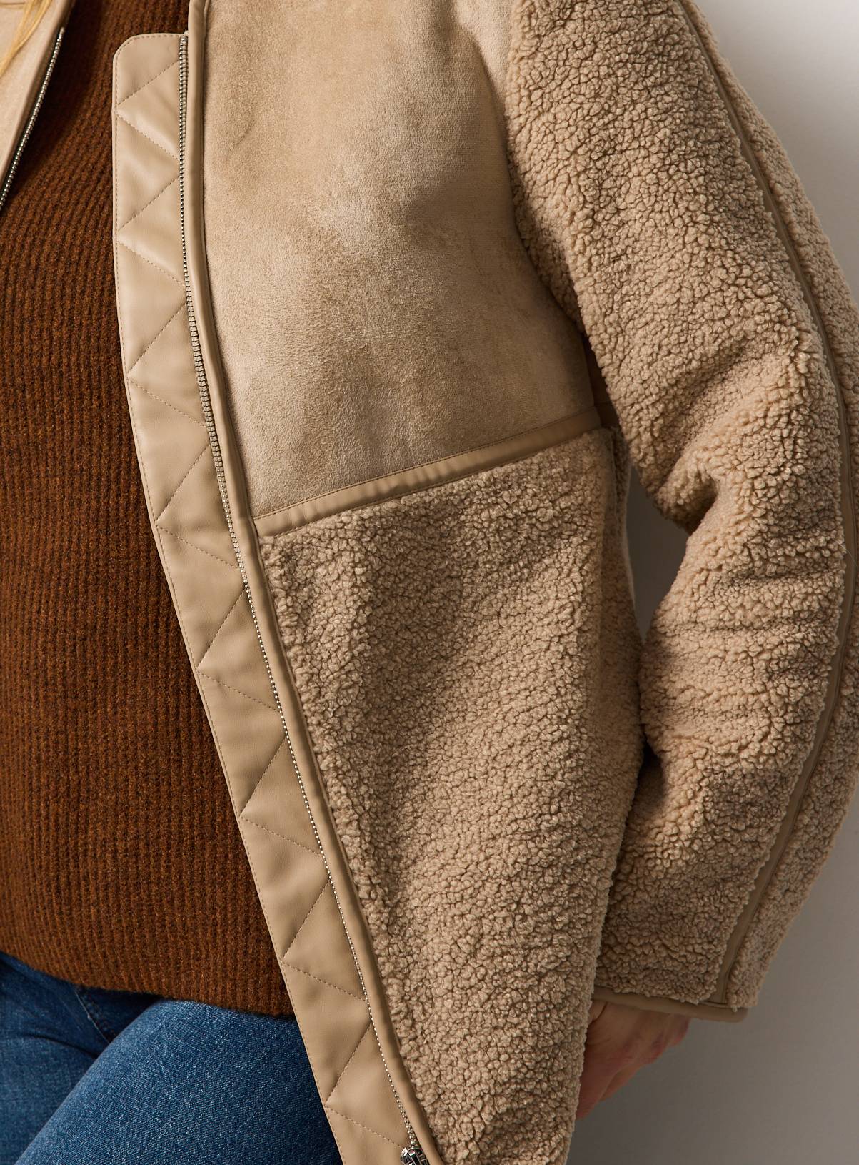 Cream Zip Through Faux Shearling Jacket S - Image 3
