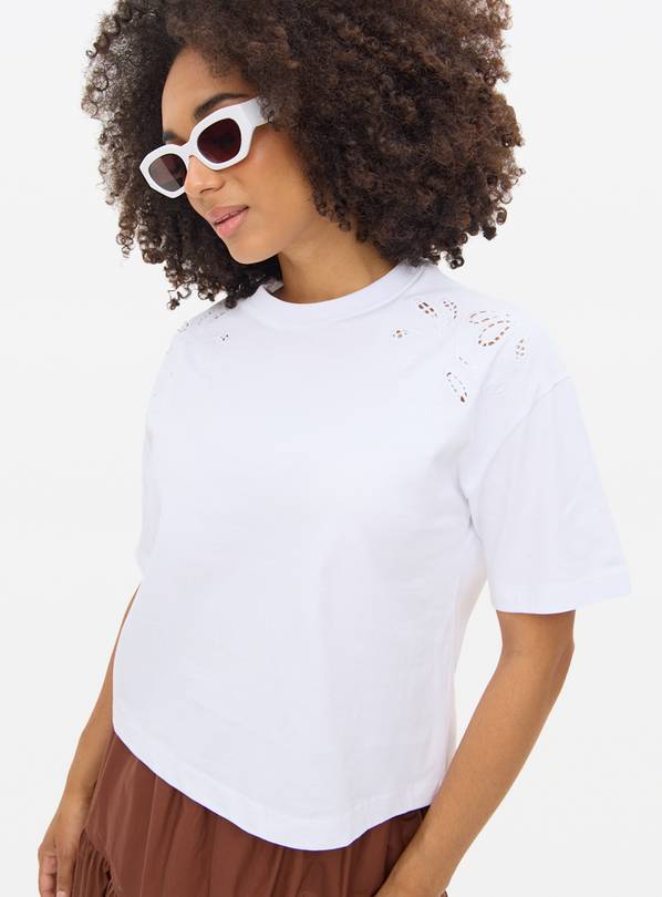 White Cutwork Detail Boxy T-Shirt XL