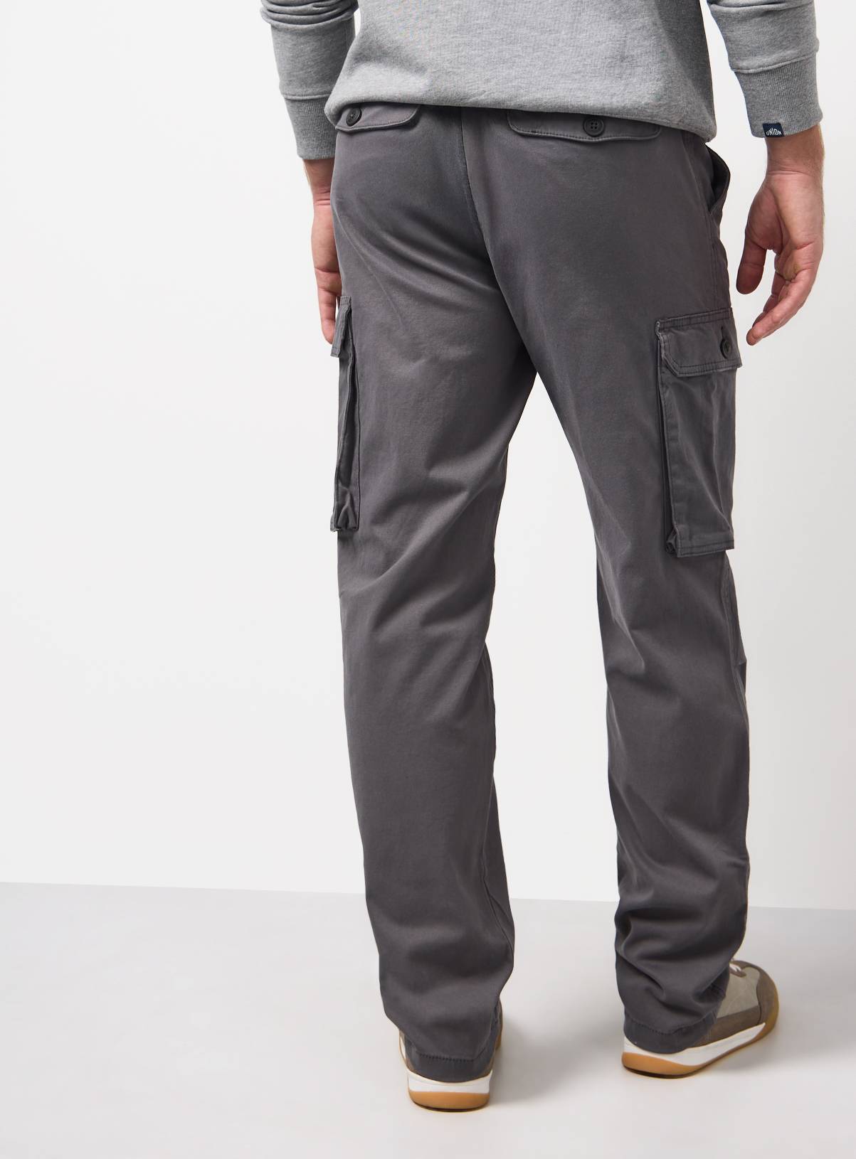 Grey Straight Leg Cargo Trousers 44R - Image 5