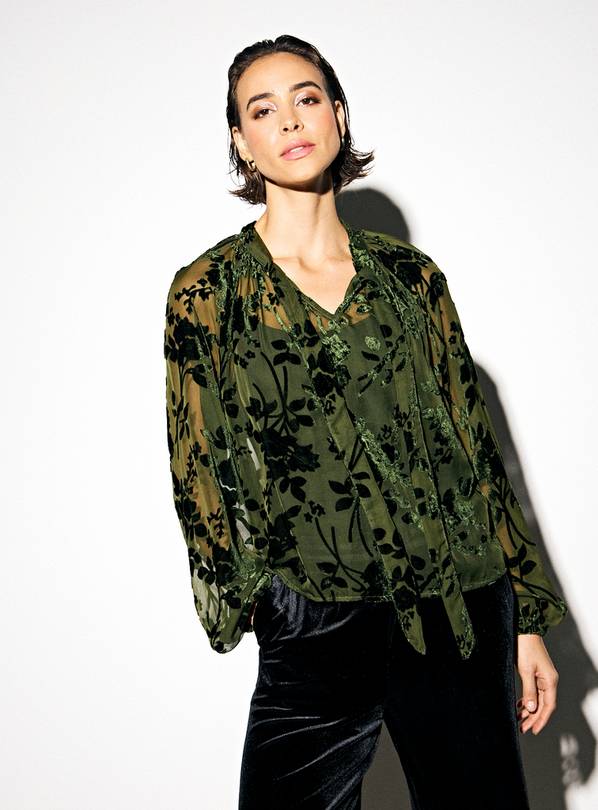 Green Floral Tie-Neck Velvet Blouse 12