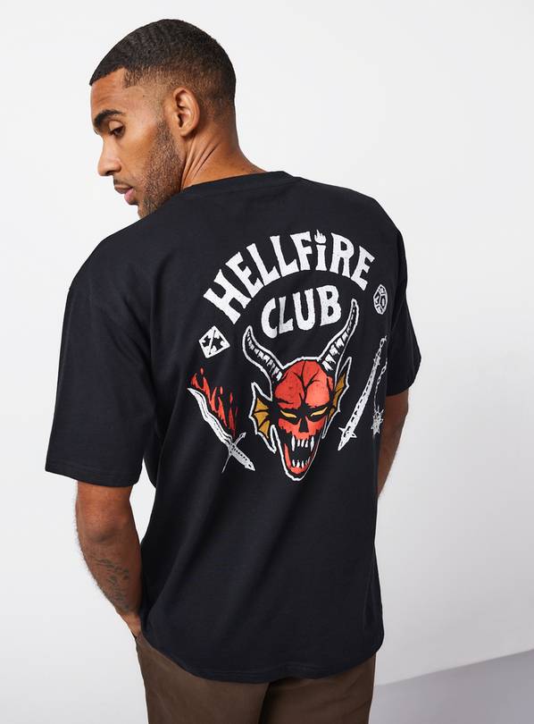 Stranger Things Hellfire Club Graphic T-Shirt XXL