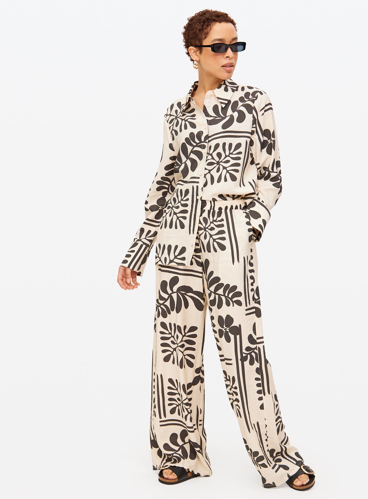 Black Abstract Printed Wide Leg Co-ord Trousers