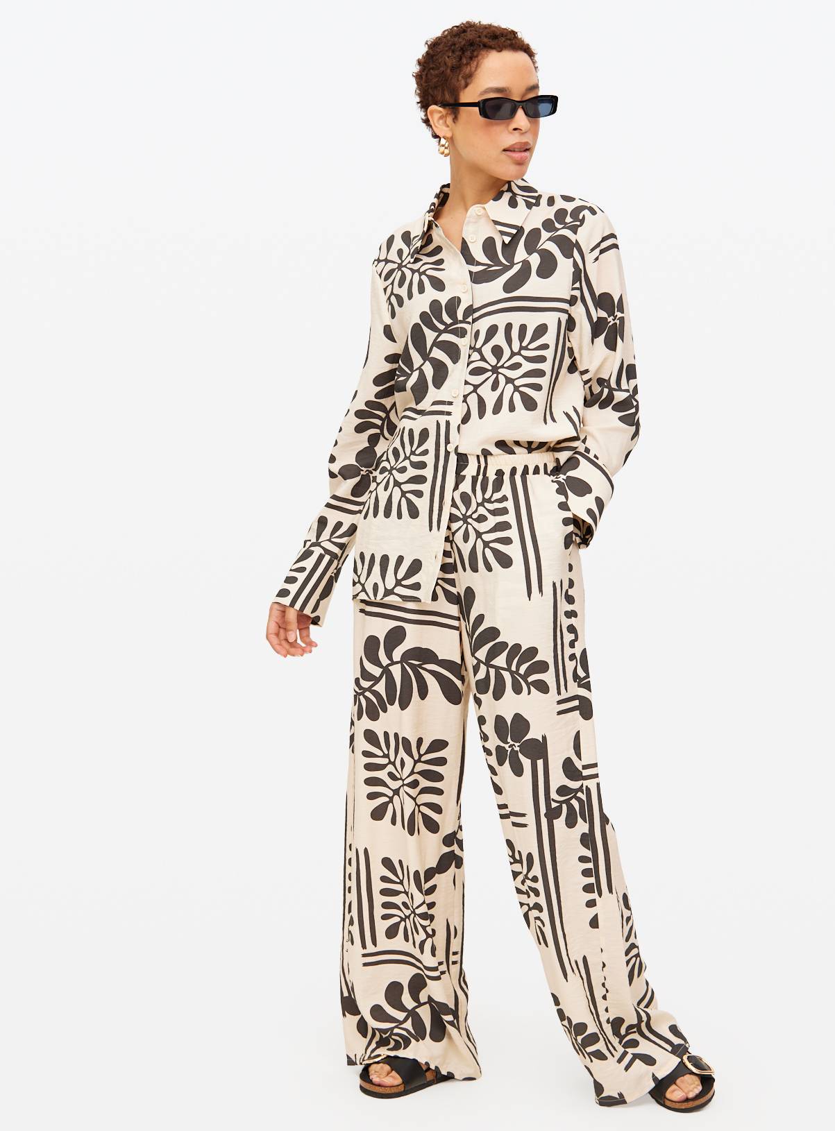 Abstract Printed Wide Leg Co-ord Trousers  20 - Image 1