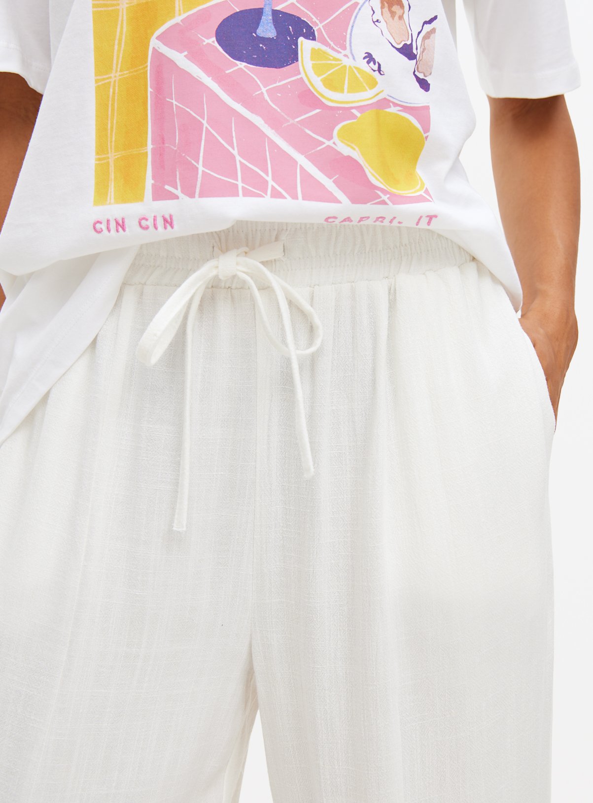 White Linen Barrel Trousers 22 - Image 3 thumbnail