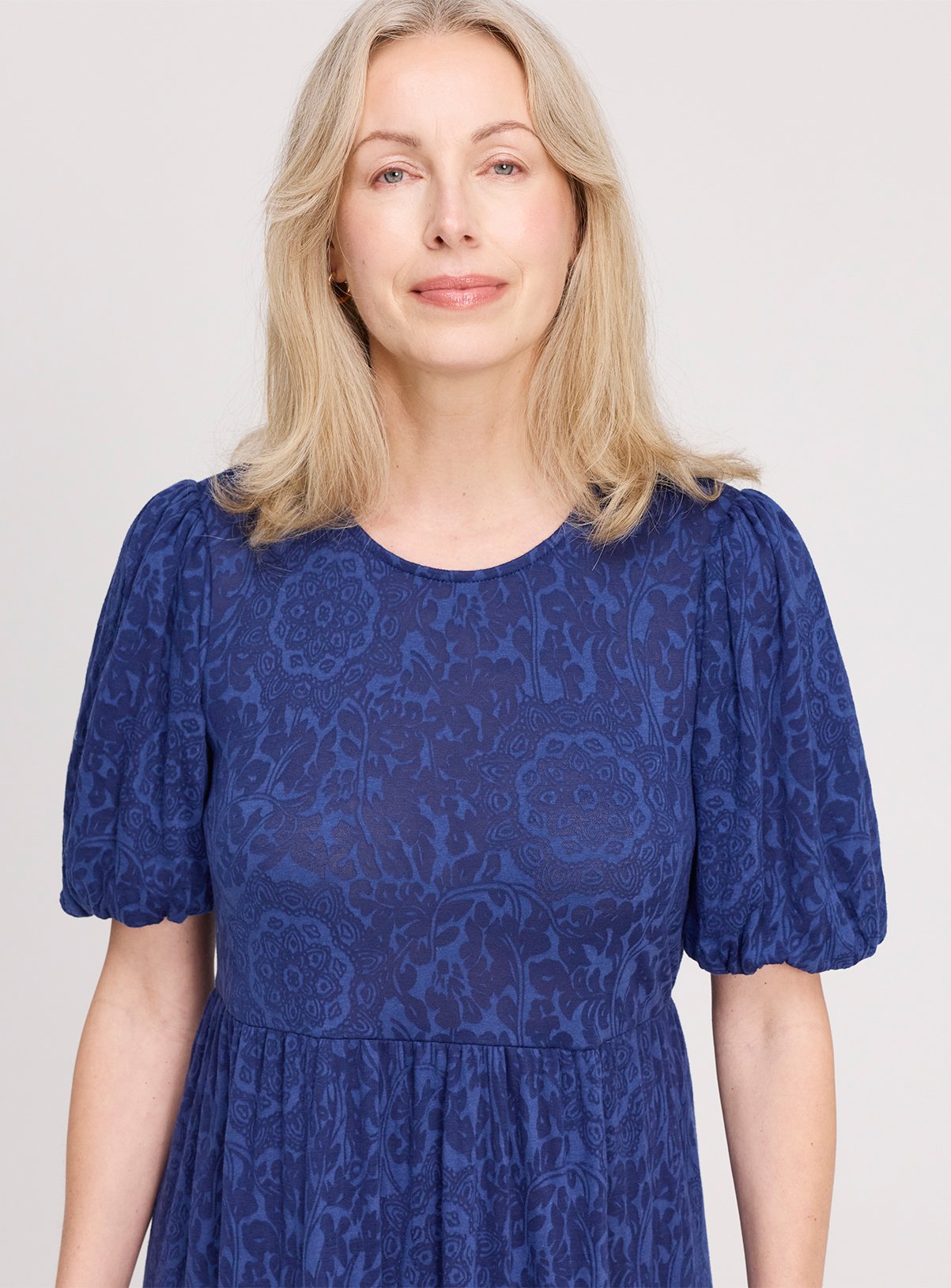 FINERY Yasmine Dress Navy 14 - Image 3 thumbnail
