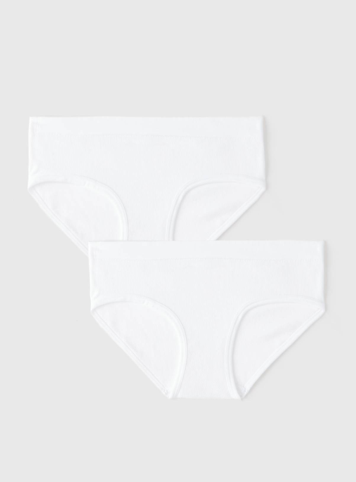 White Seamfree Ribbed Briefs 2 Pack 4-6 years - Image 1