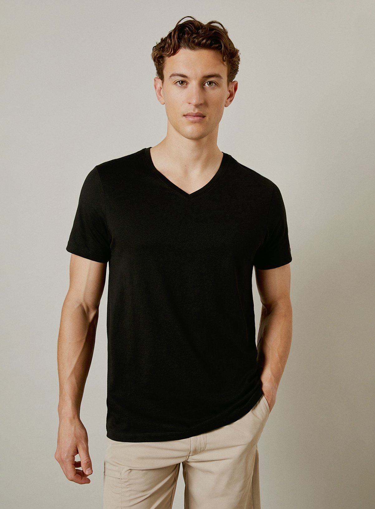 BURTON Black Plain V Neck T Shirt XL - Image 1 thumbnail