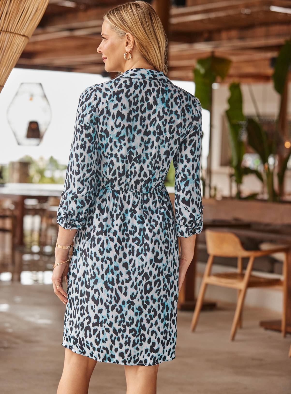 SOSANDAR Blue & White Animal Print Zip Front Shirt Dress 6 - Image 4