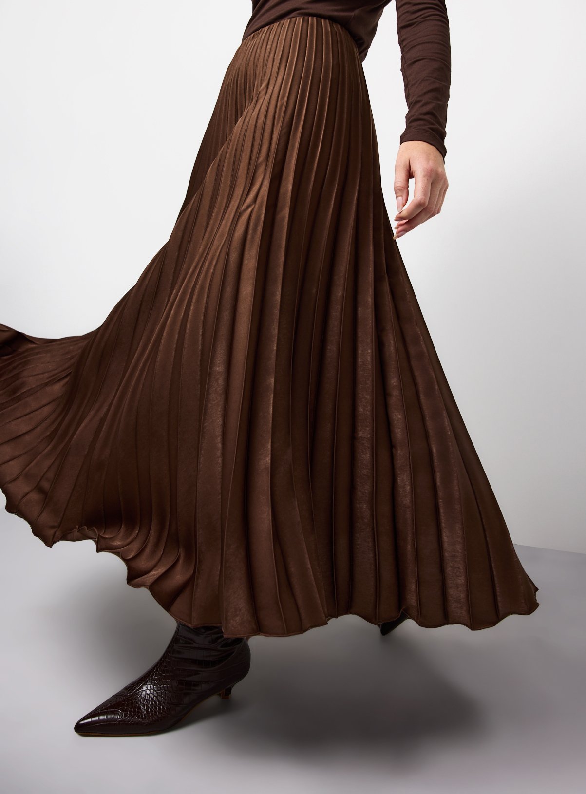 Brown Satin Pleated Midaxi Skirt 14 - Image 2 thumbnail