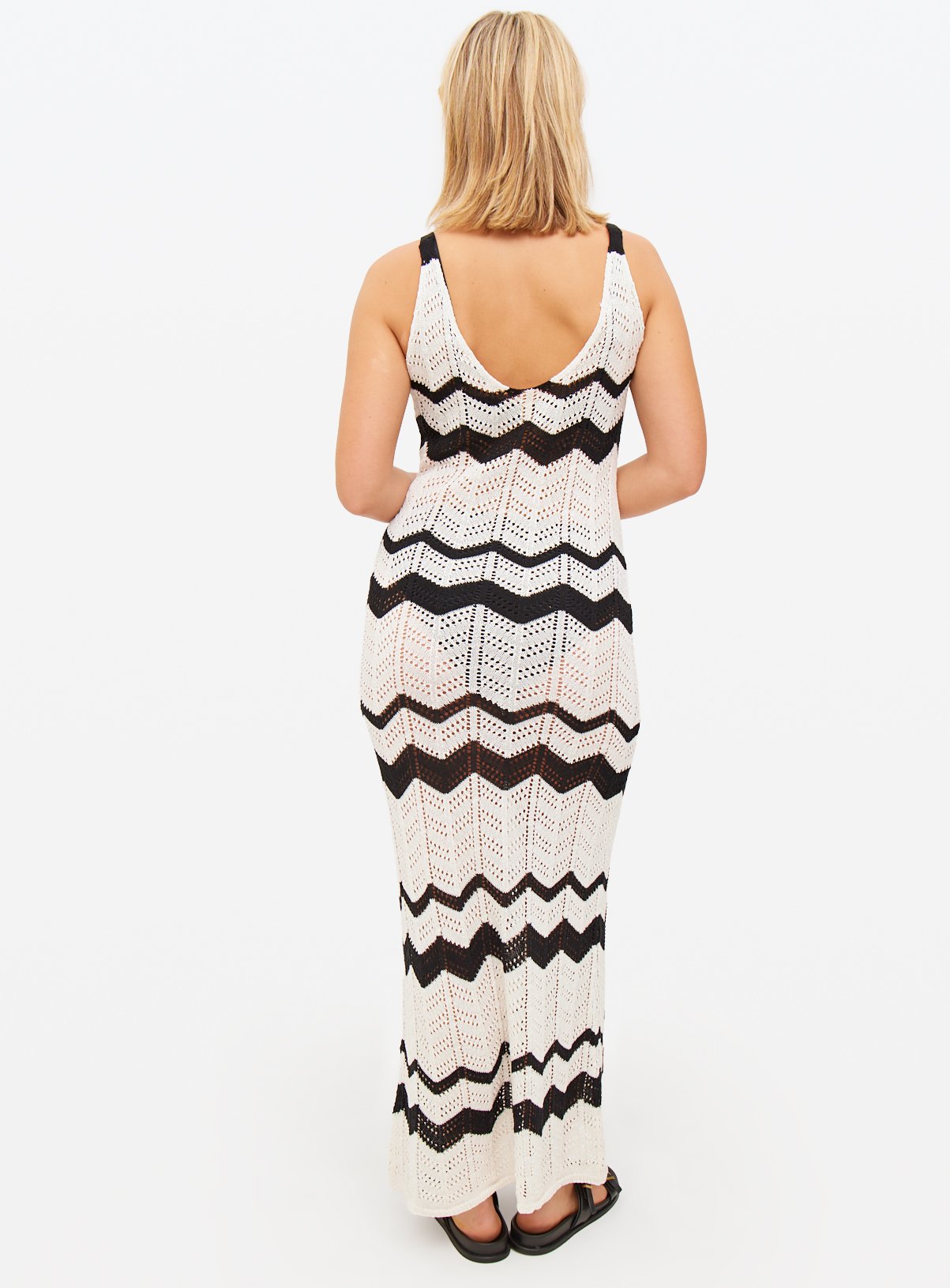 Cream Chevron Stripe Knitted Maxi Dress 16 - Image 4 thumbnail
