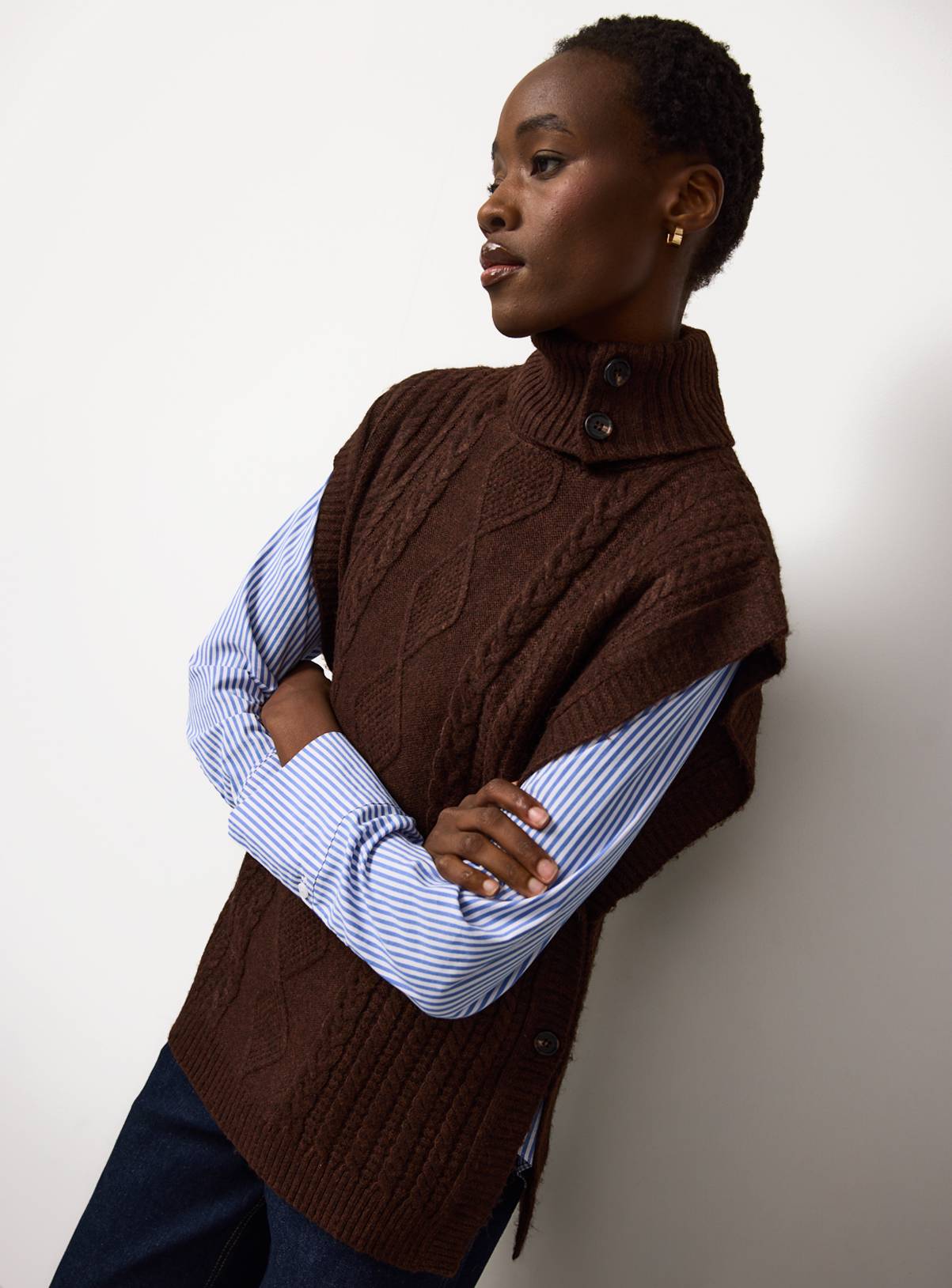 Brown Cable Knit Roll Neck Cape M - Image 2