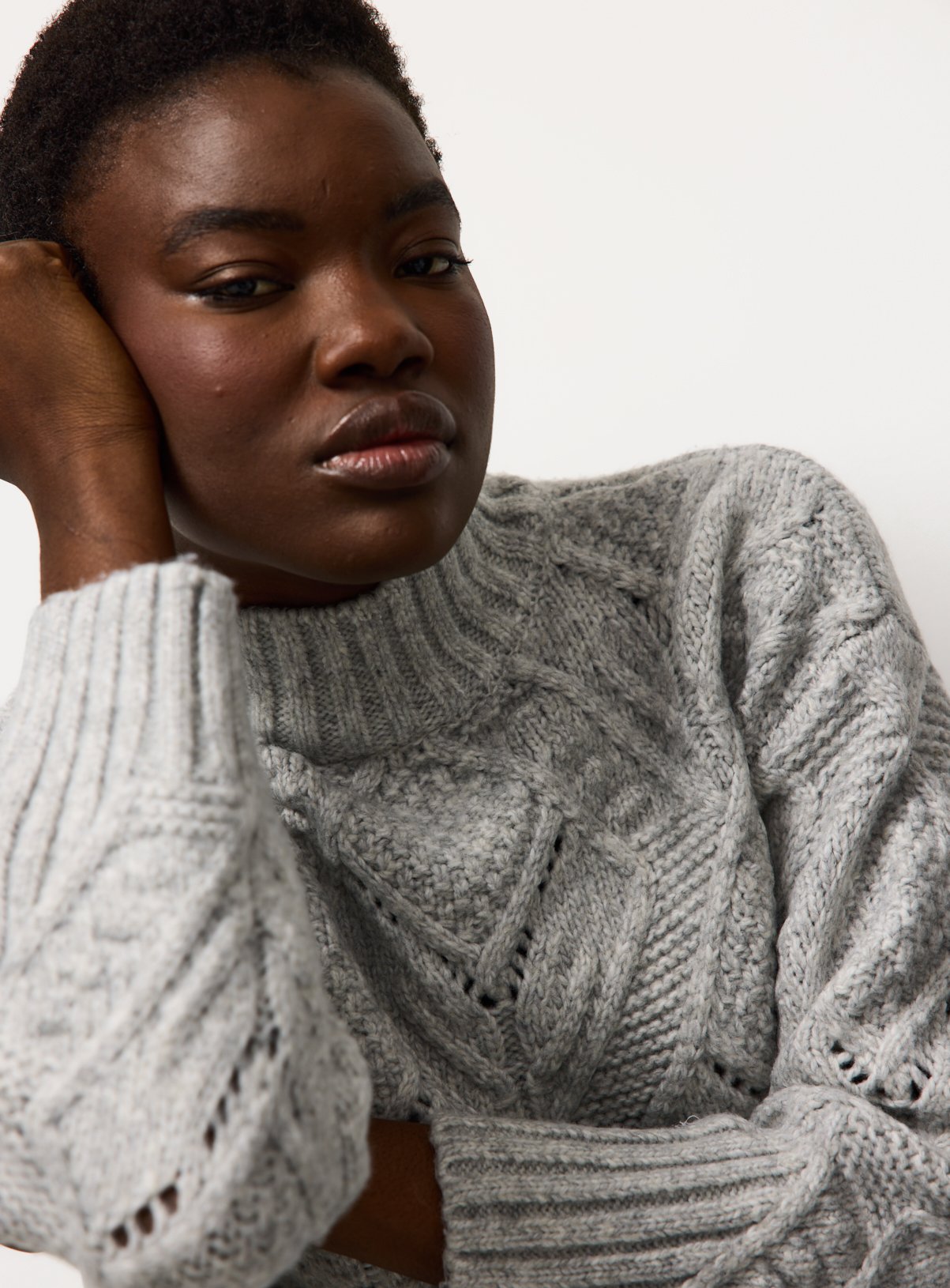 Grey Funnel Neck Cable Knit Jumper L - Image 3 thumbnail