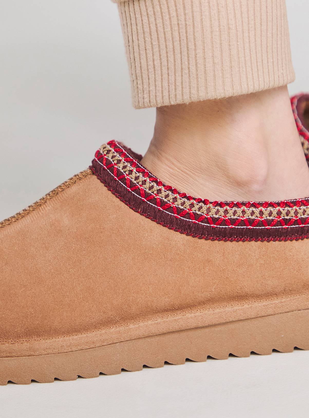 SIMPLY BE Suede Embroidery Full Mule Slipper Wide Fit 9 - Image 4