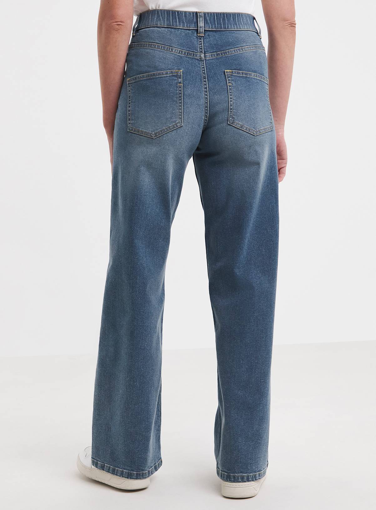 JD WILLIAMS 24/7 Wide Leg Jean Mid Wash 30R - Image 2