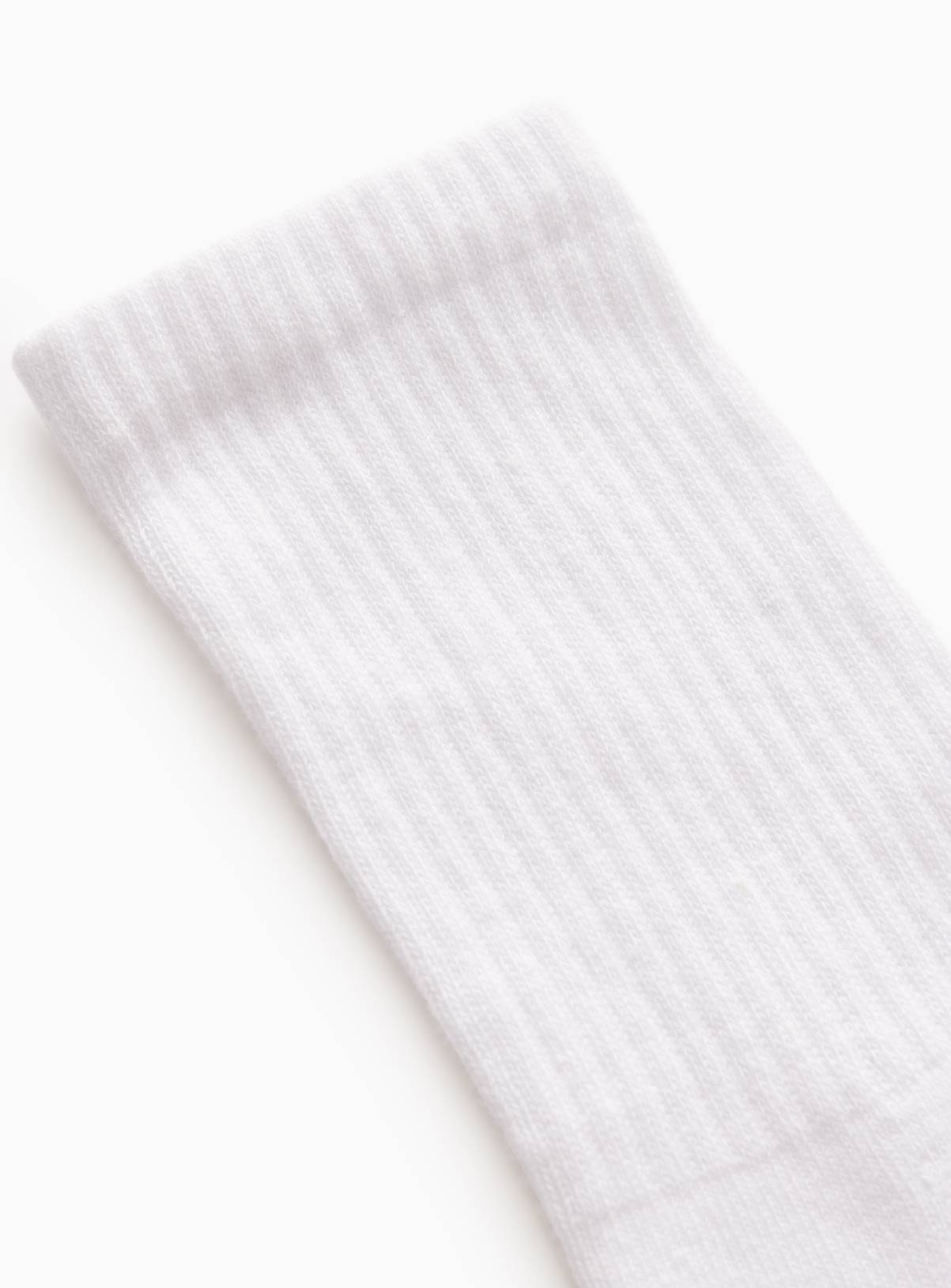 White Ribbed Sports Socks 4 Pack 4-8 - Image 2
