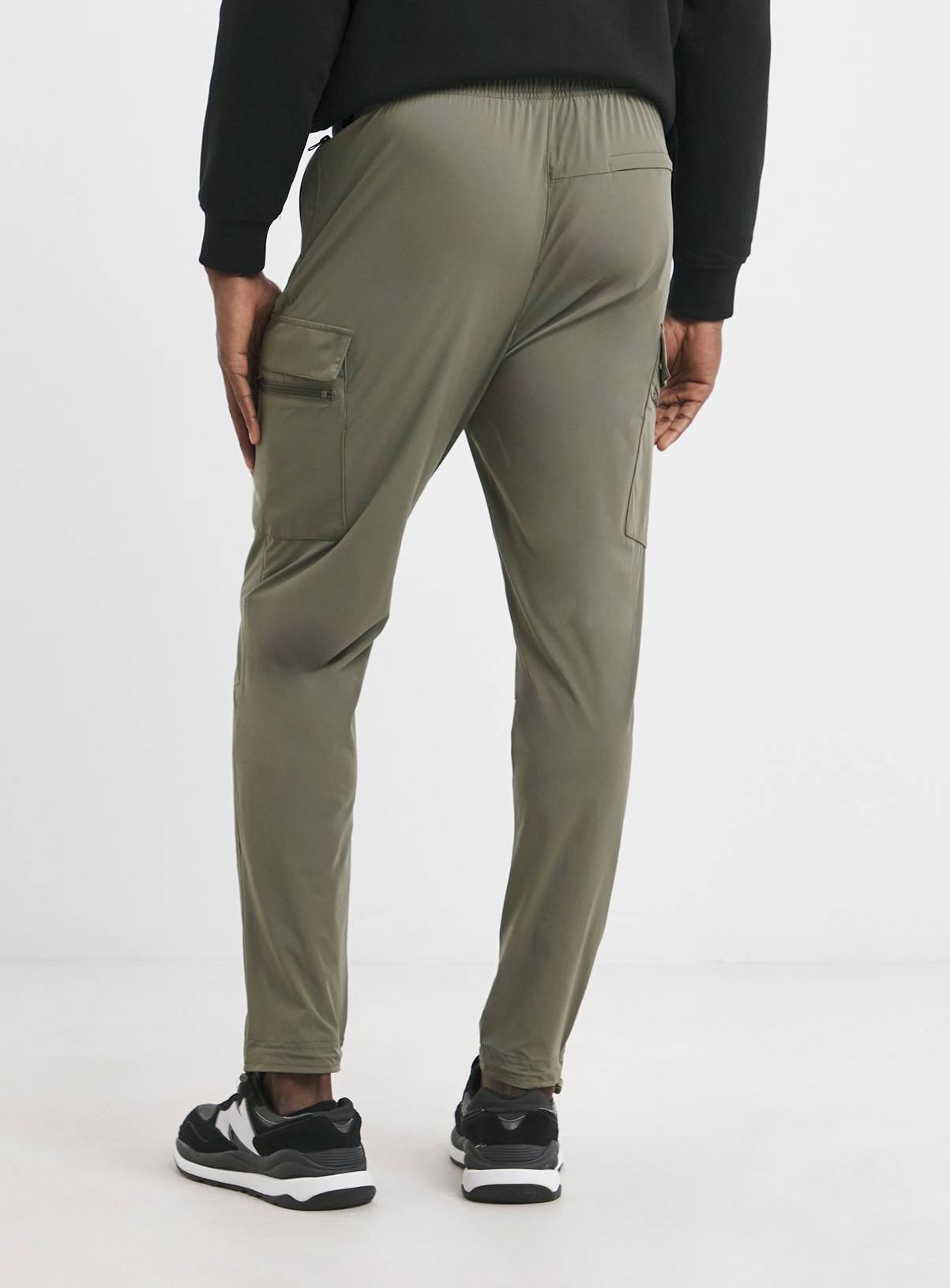 JACAMO Tech Tapered Fit Pocket Cargo Khaki 50/52 - Image 2