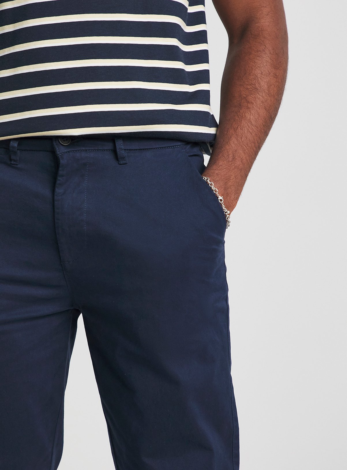 JACAMO Slim Stretch Chino Navy 44R - Image 4 thumbnail