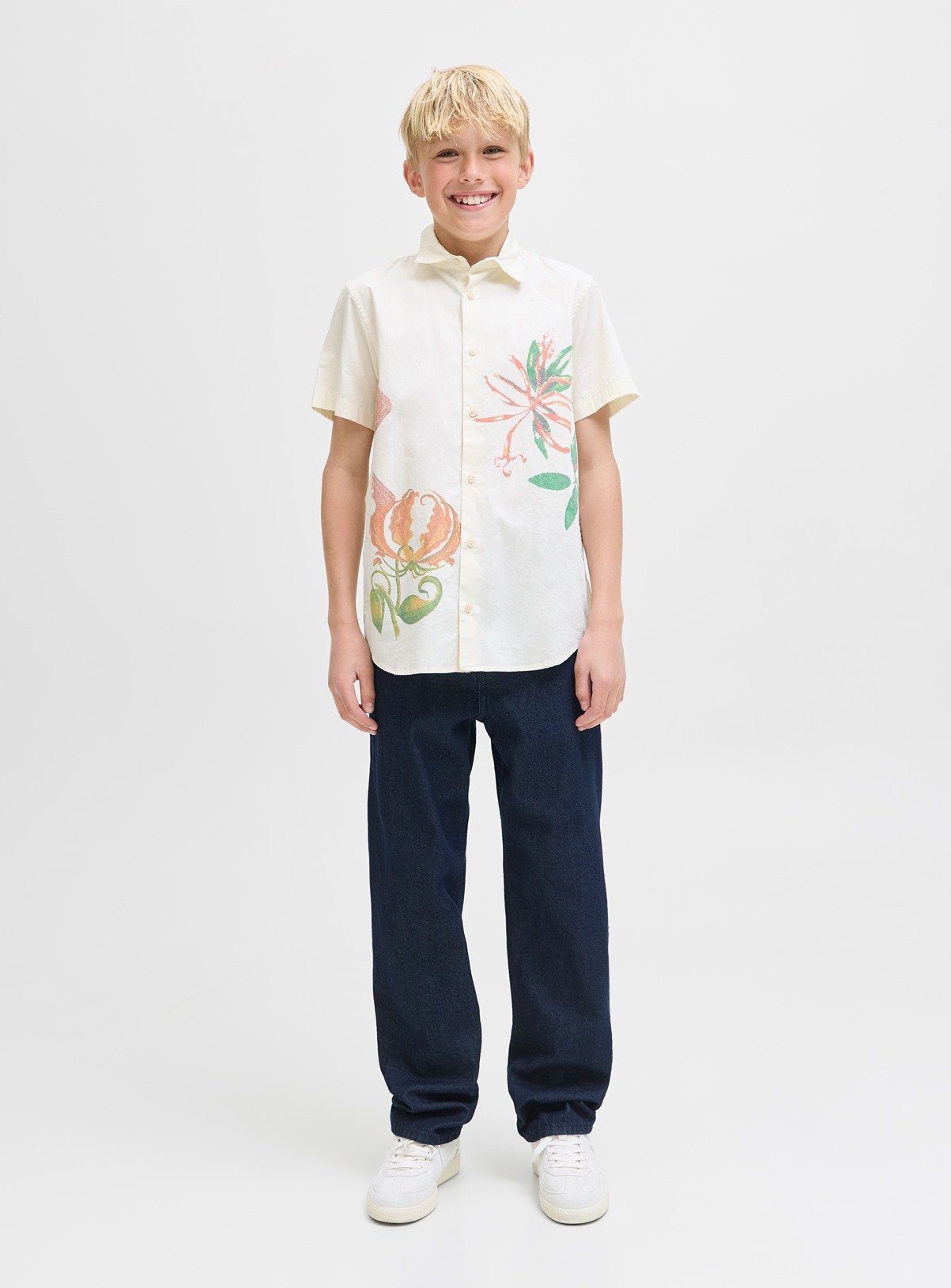 Blue Blue JACK & JONES JUNIOR Chris Relaxed Fit Jeans (11 Years) - Jack and Jones Junior by Sainsbury's