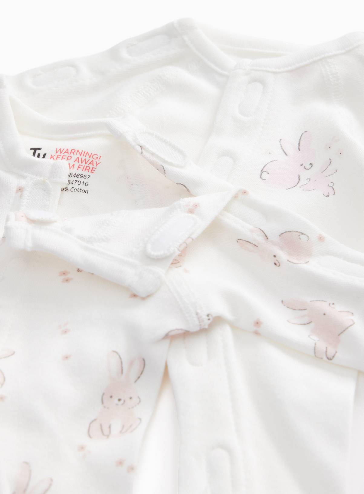 Pink Premature Baby Rabbit Printed 5-Piece Starter Set 4lbs - 1.8kg - Image 2