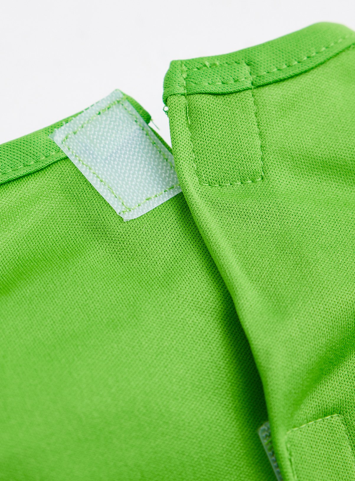 The Hulk Fancy Dress Costume 9-10 years - Image 3 thumbnail