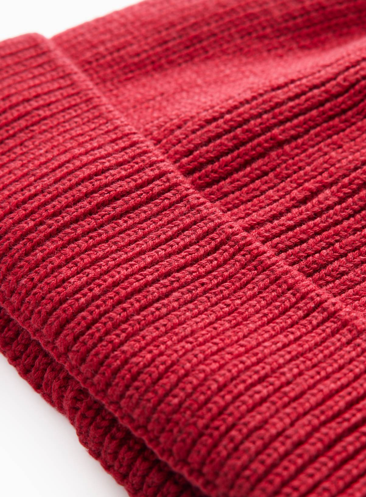 Red Knitted Beanie Hat Newborn - Image 2
