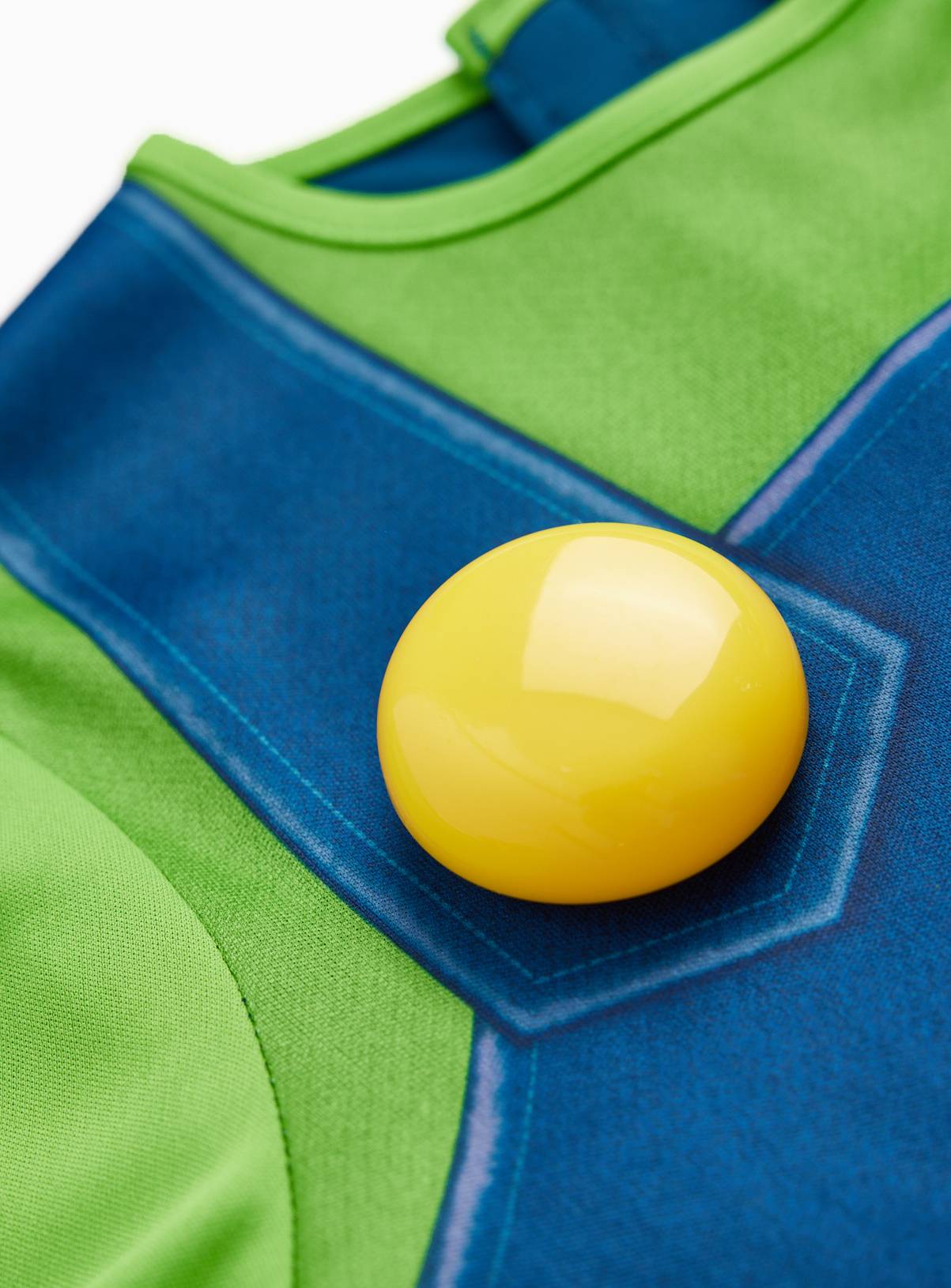 Luigi Fancy Dress Costume 7-8 years - Image 3