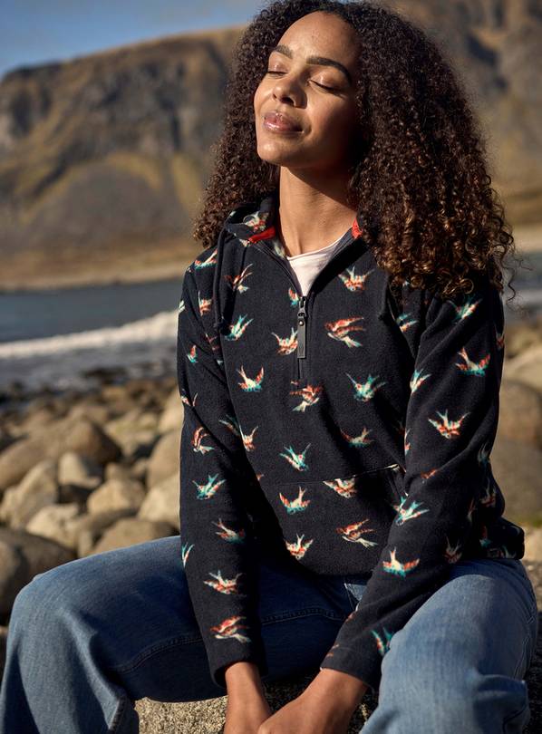 WEIRD FISH Lana 1/4 Zip Printed Micro Fleece Hoody 18