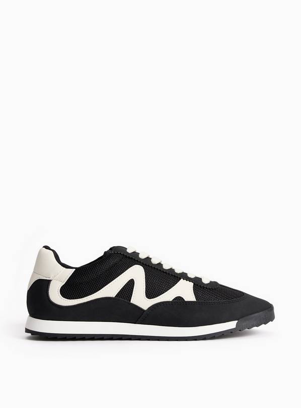Black Retro Court Trainers 8