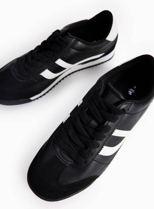 Black Low Profile Trainers 8