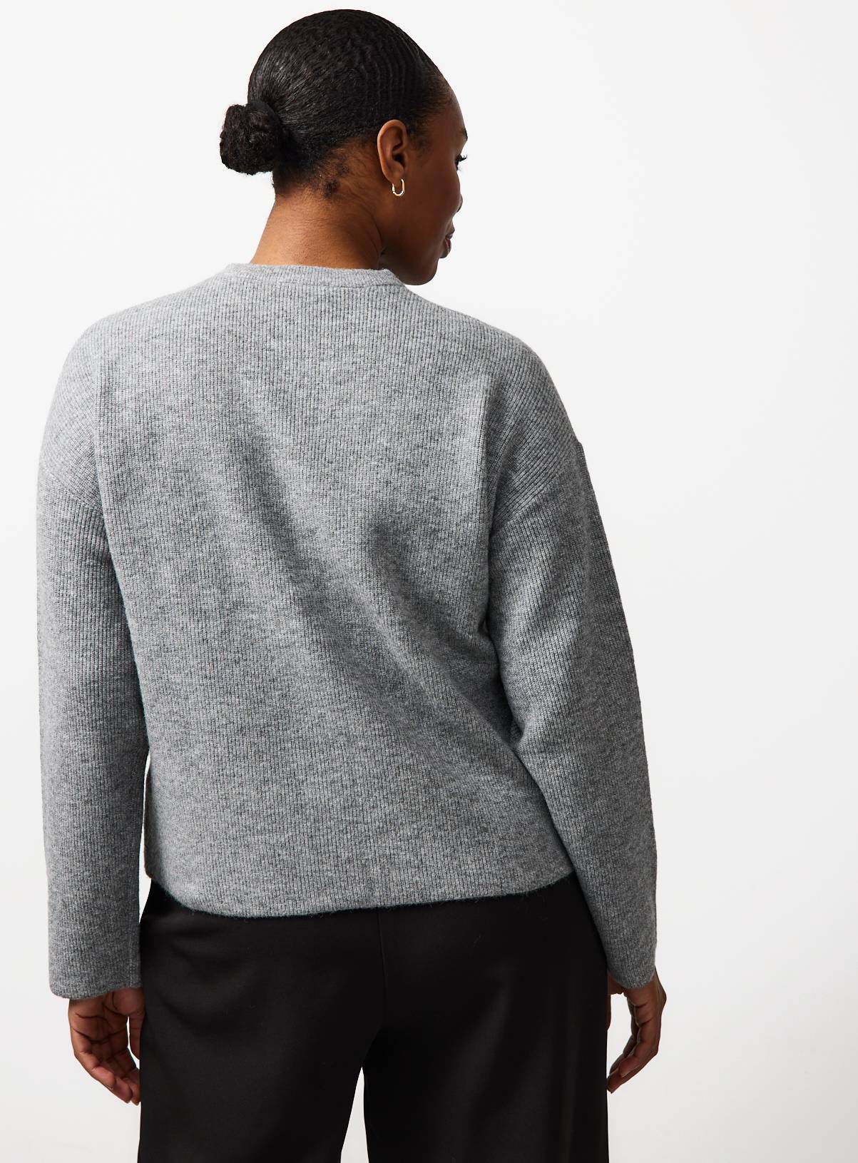 Grey Cosy Yarn Button Up Boxy Cardigan 18 - Image 4