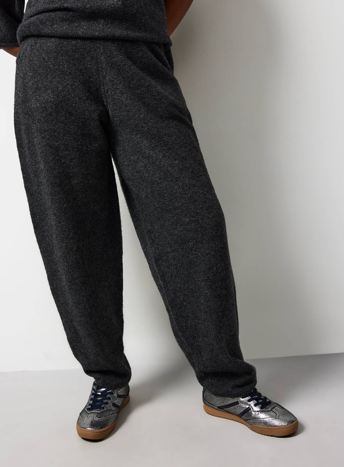 Grey Balloon Co-ord Trousers M - Image 1