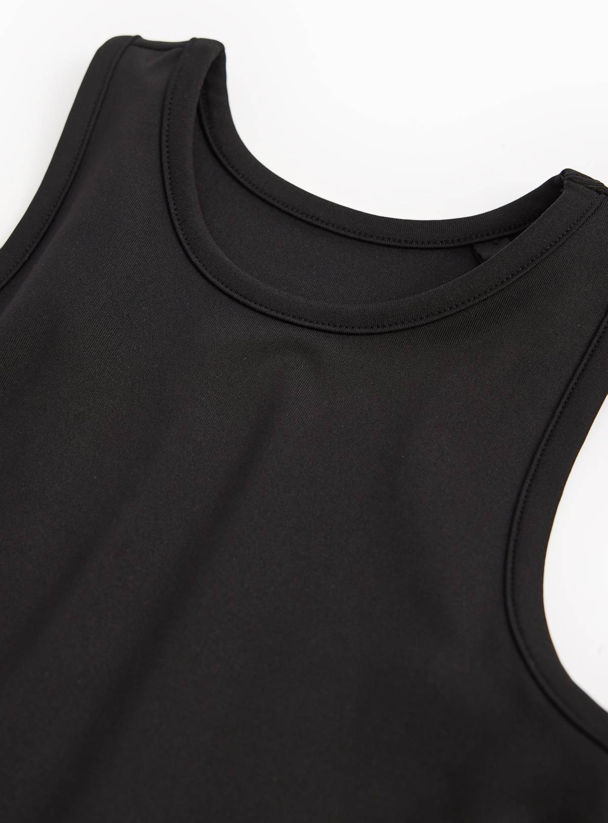 Black Polyester and Elastane Sleeveless Active Vest 4 years - Image 2