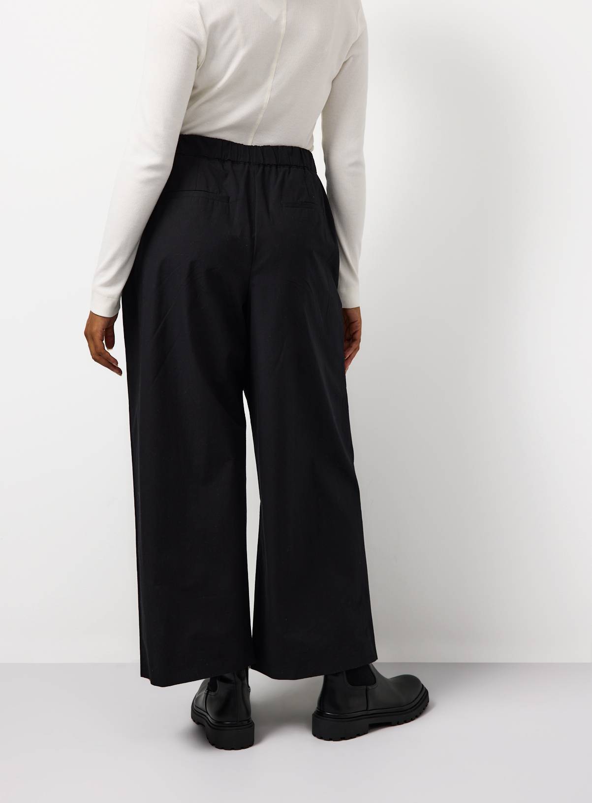 Black Pleated Wide Leg Poplin Trousers 18 - Image 4
