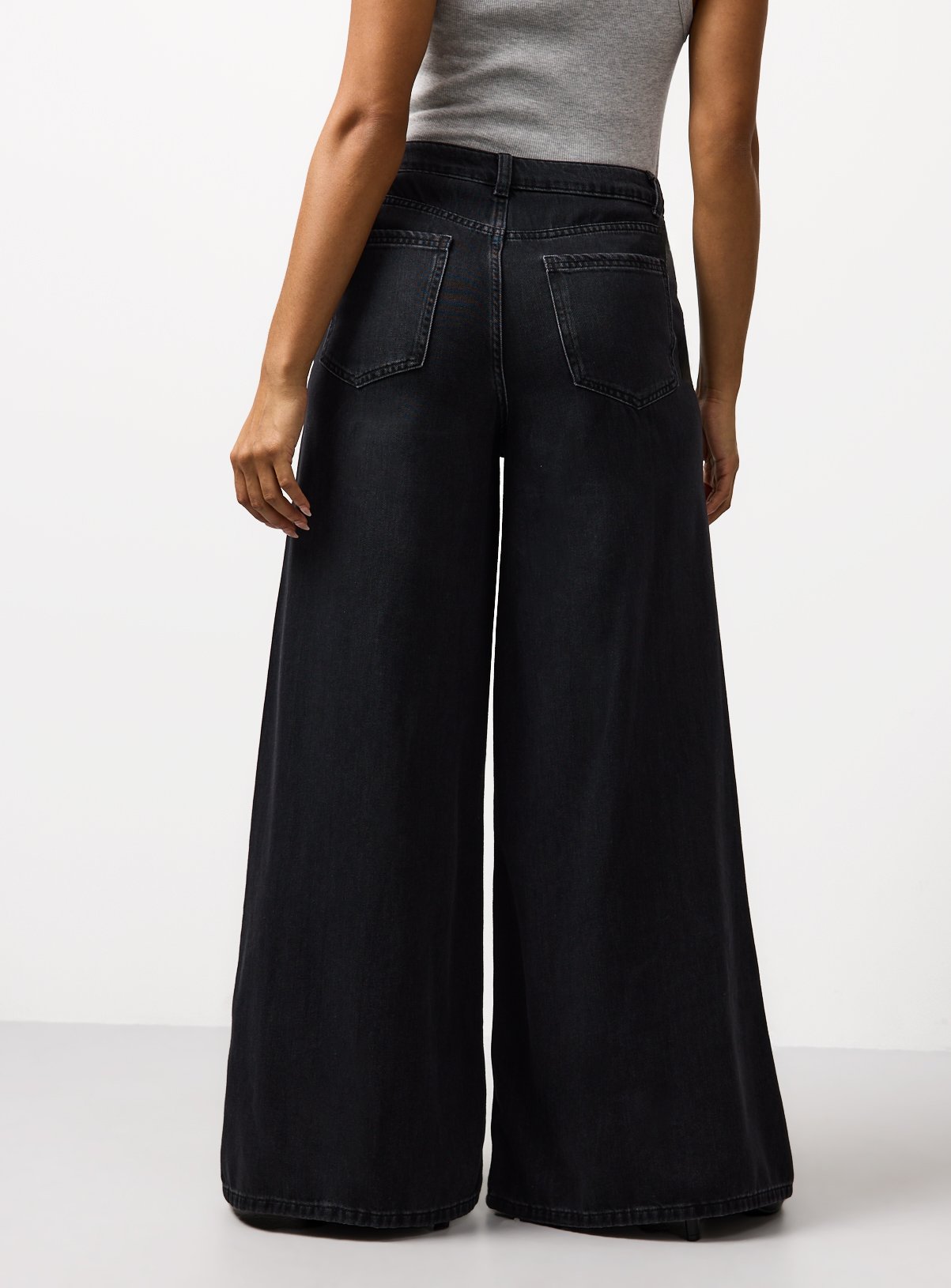 Washed Black Denim Flared Palazzo Jeans 14R - Image 4 thumbnail