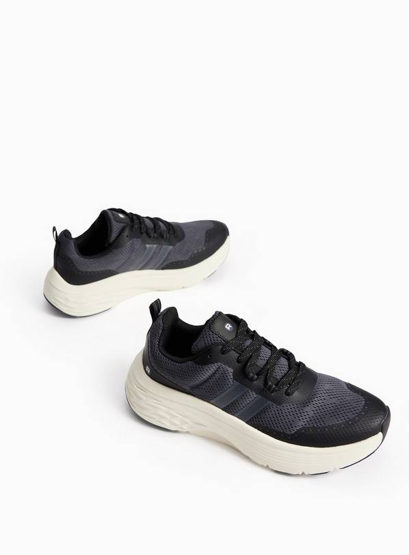 REAKTIV Black Trainers with Fresh Feet 5