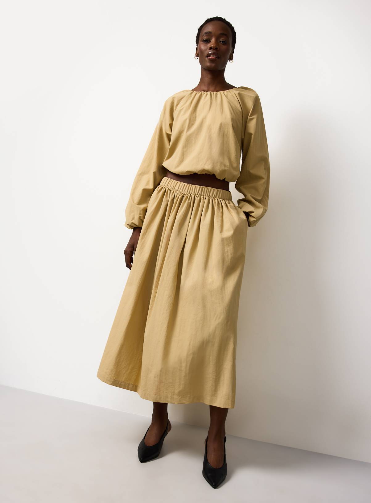 Neutral Co-ord Bubble Hem Blouse 16 - Image 3