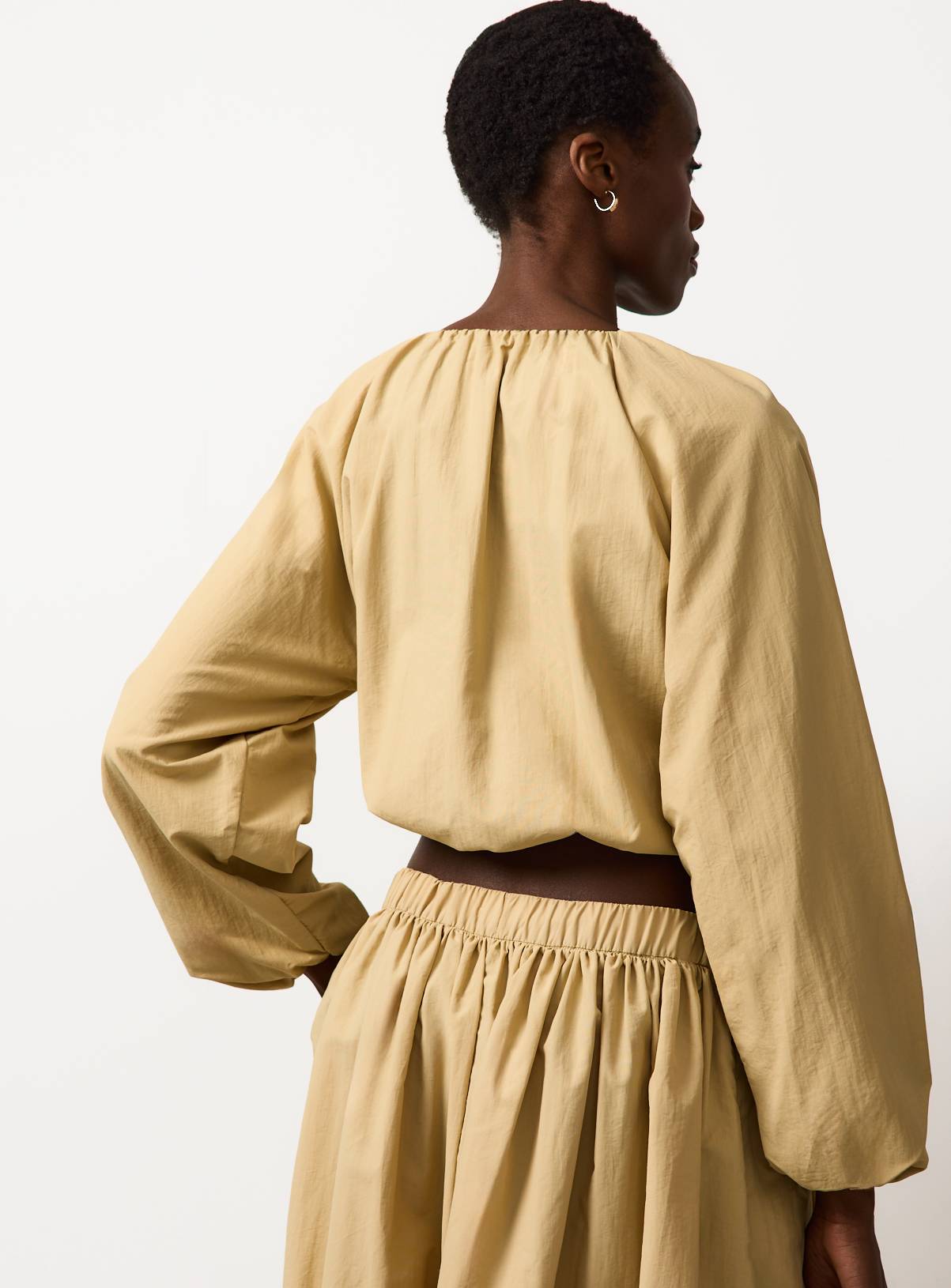 Neutral Co-ord Bubble Hem Blouse 16 - Image 4
