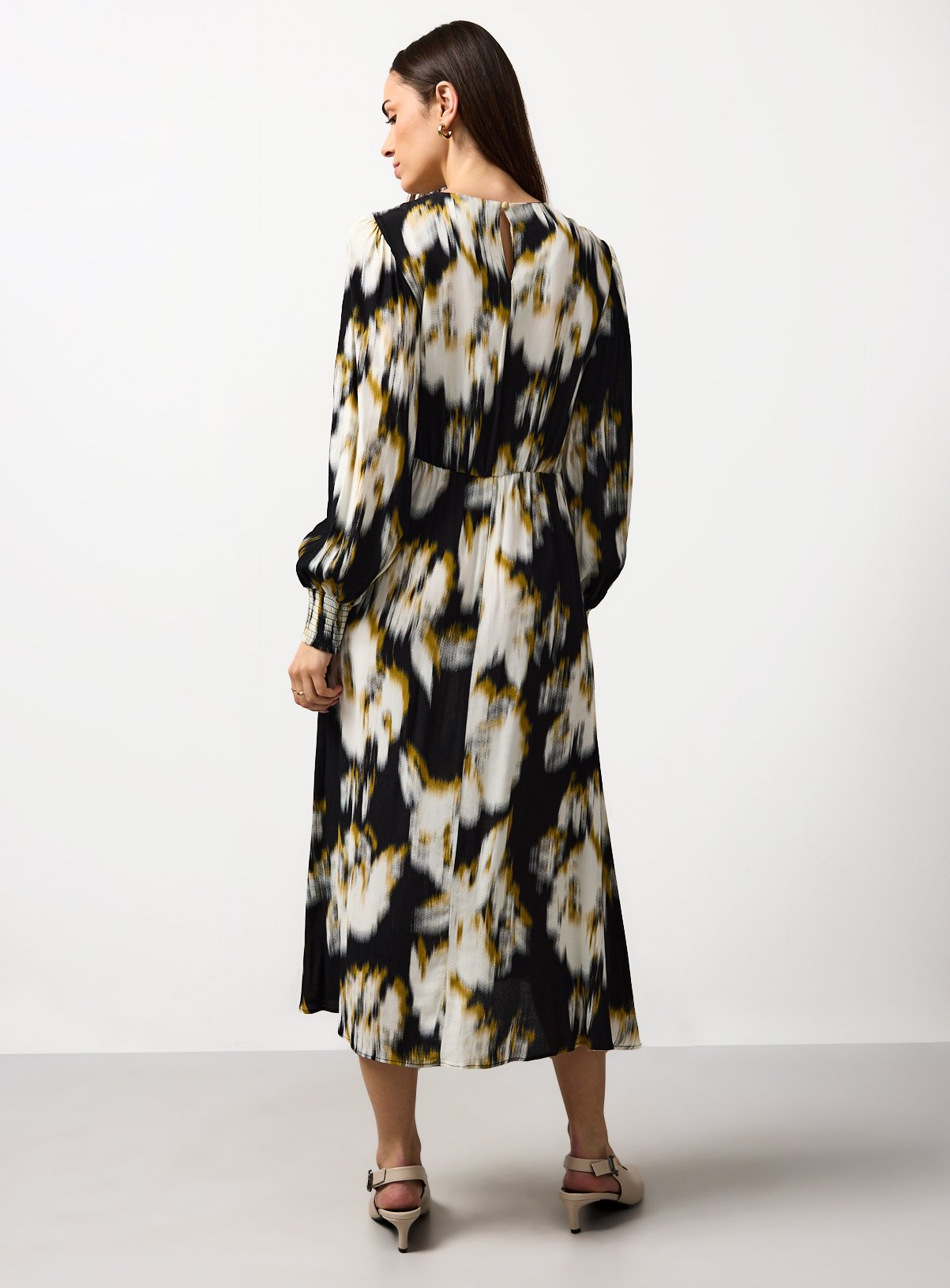 The Mono Blurred Print Waisted Midaxi Dress 8 - Image 4 thumbnail