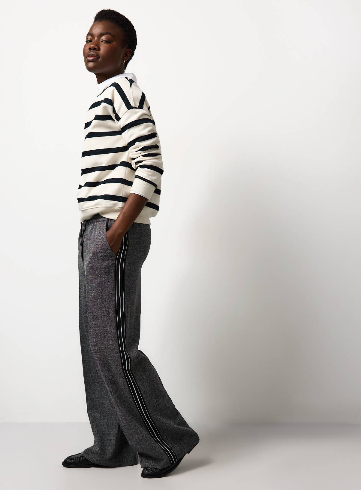 Salt & Pepper Wide Leg Pull On Trousers 8R - Image 1