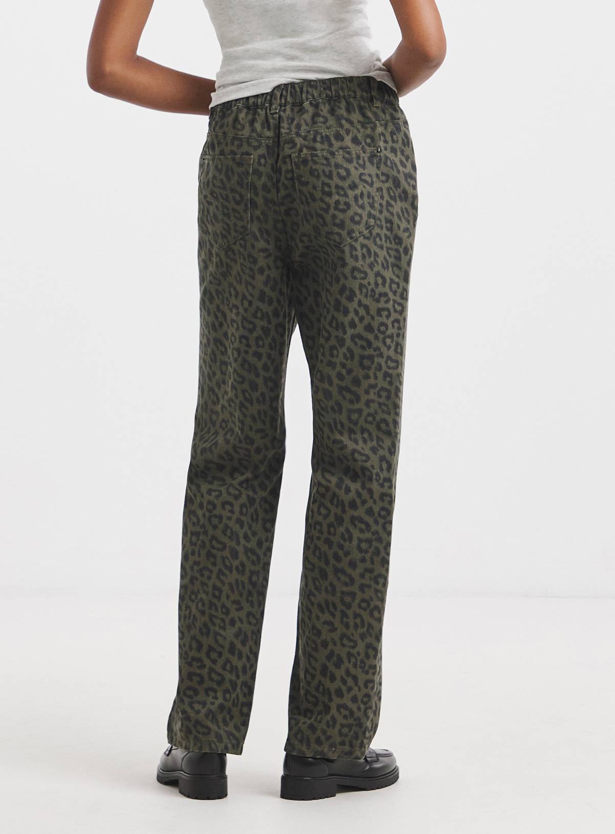 SIMPLY BE Leopard Straight Leg Jean 28 - Image 2