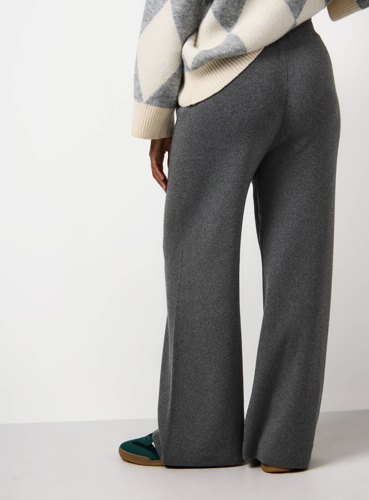 Charcoal Seam Detail Co-ord Wide Leg Trousers  10 - Image 4