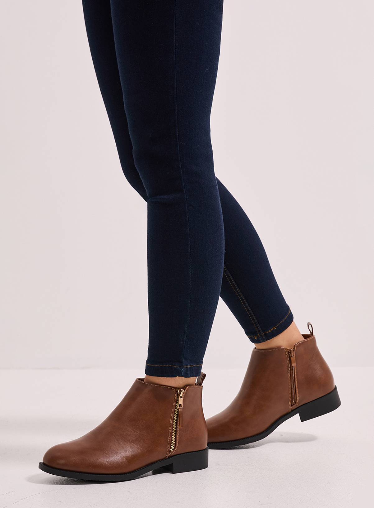 DOROTHY PERKINS Wide Fit Maddy Side Zip Flat Ankle Boots Brown 3 - Image 2