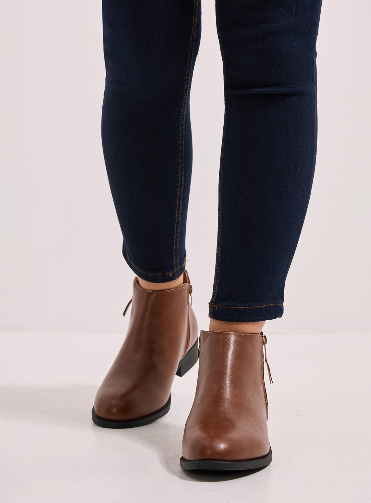 DOROTHY PERKINS Wide Fit Maddy Side Zip Flat Ankle Boots Brown 3 - Image 3 thumbnail