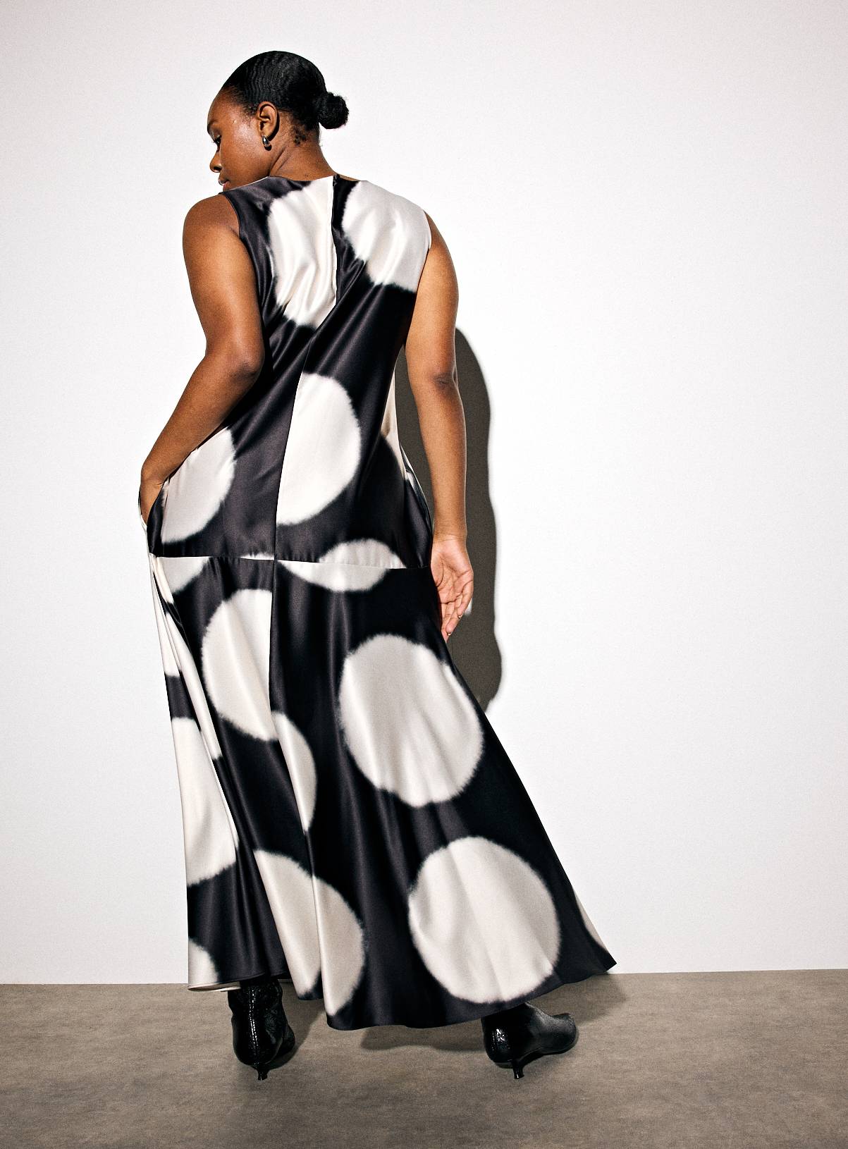Mono Spot Midaxi Dress 8 - Image 4