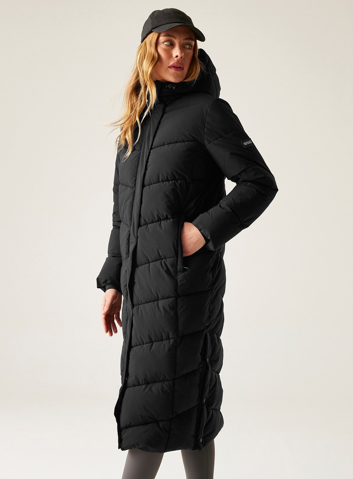 REGATTA Eloria Quilted Coat Black 18 - Image 1 thumbnail