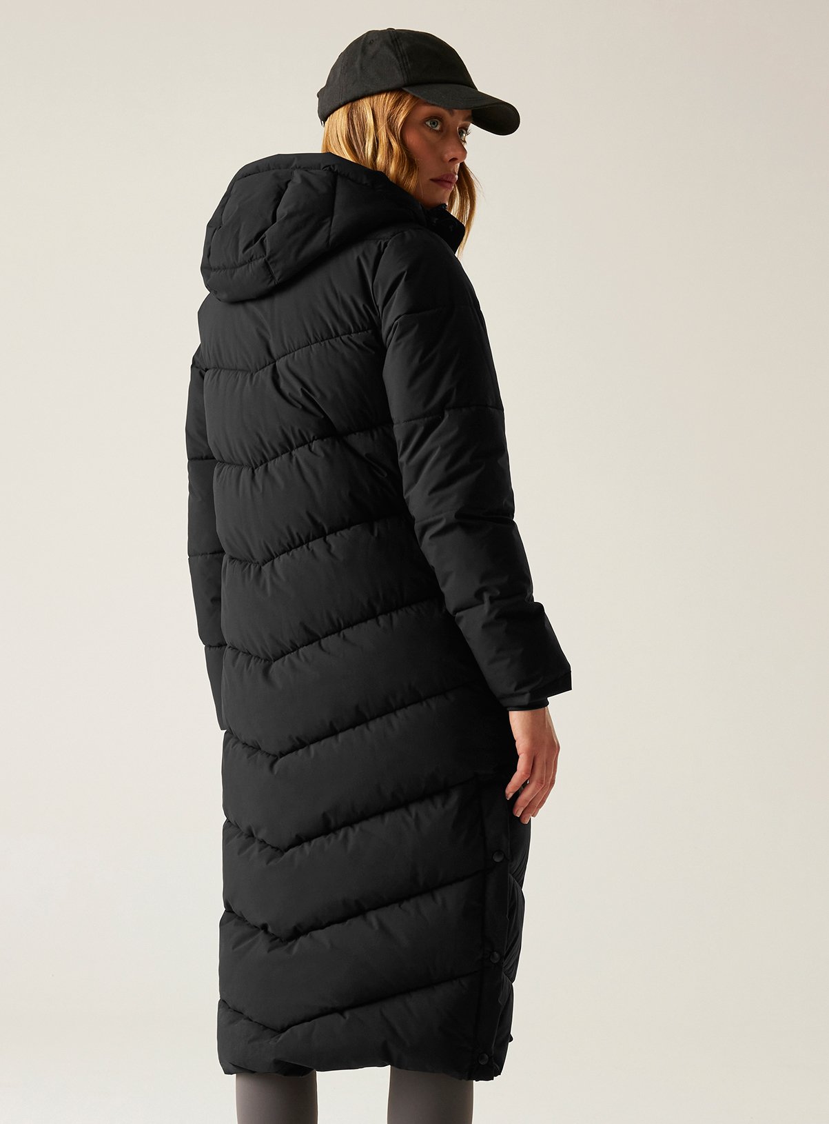 REGATTA Eloria Quilted Coat Black 18 - Image 2 thumbnail